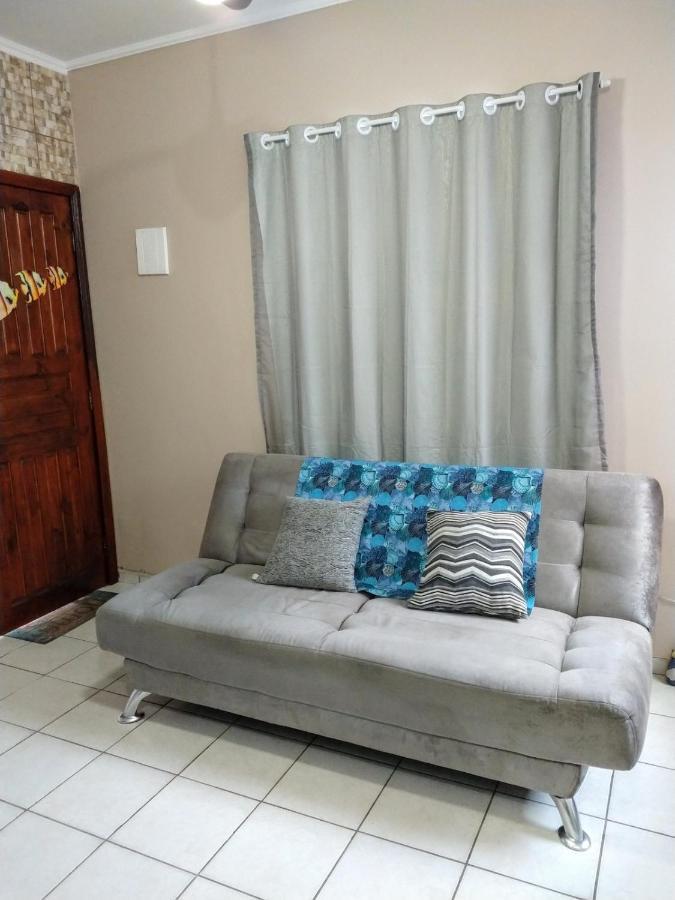 Apartamento Ubatuba - Praia Grande - 250M Da Praia Kültér fotó
